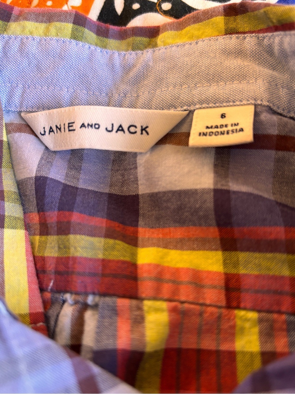 Janie & Jack Multicolor Plaid Shirt | Short-Sleeve Button-Down Size 6 - Picture 3 of 4